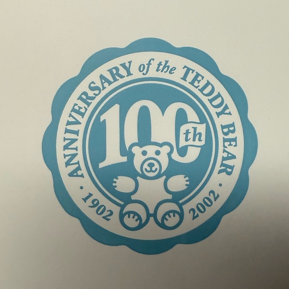 Hollyday Hill Snow Scene Hallmark Ornaments and display base - Picture 5 of 16